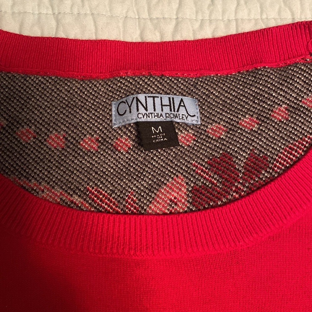 Red Sweater - Picture 3 of 7